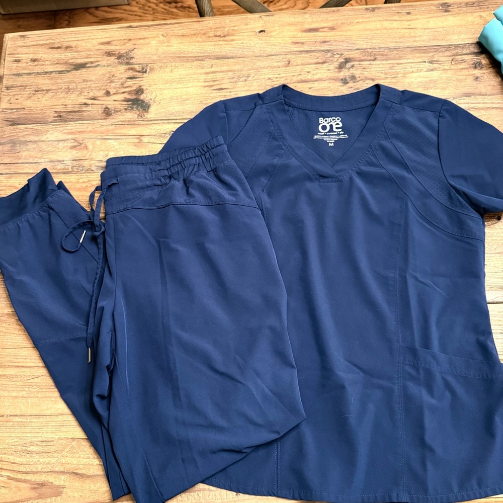Barco One Women's Navy Blue Scrub Set